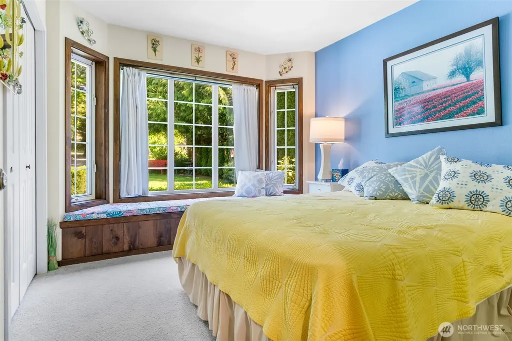 8613 Semiahmoo Drive Blaine WA 98230