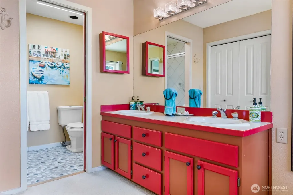 8613 Semiahmoo Drive Blaine WA 98230