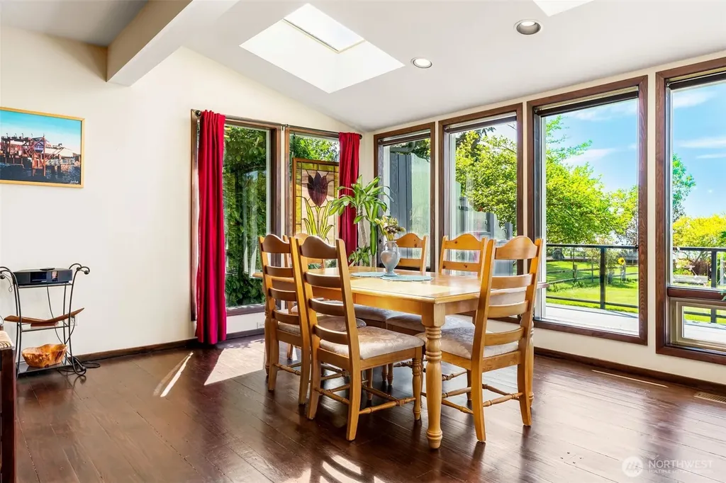 8613 Semiahmoo Drive Blaine WA 98230