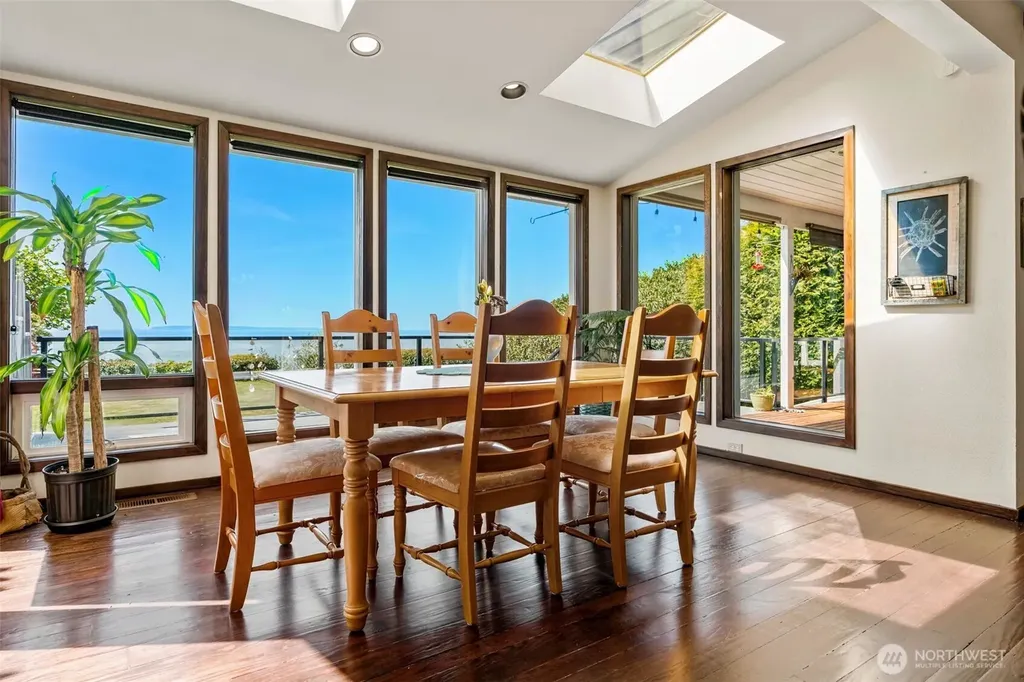 8613 Semiahmoo Drive Blaine WA 98230