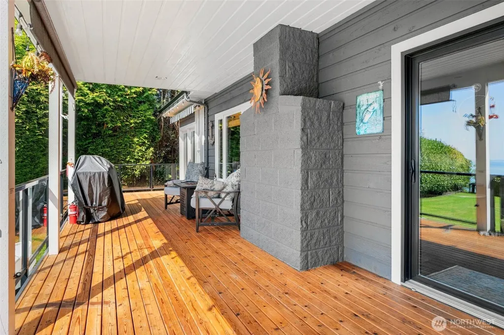 8613 Semiahmoo Drive Blaine WA 98230