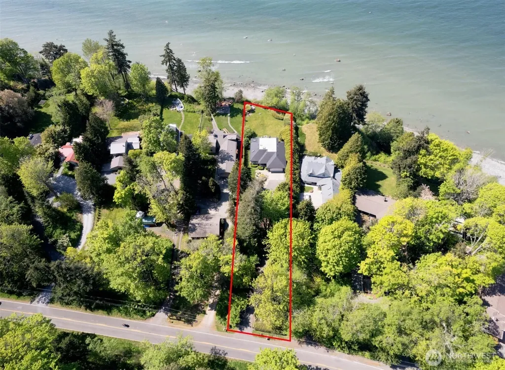 8613 Semiahmoo Drive Blaine WA 98230