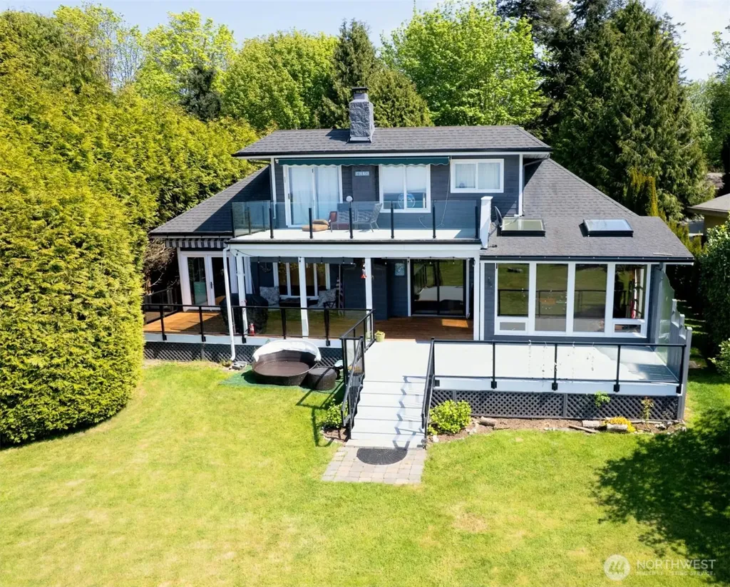 8613 Semiahmoo Drive Blaine WA 98230