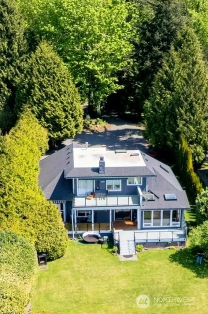 8613 Semiahmoo Drive Blaine WA 98230
