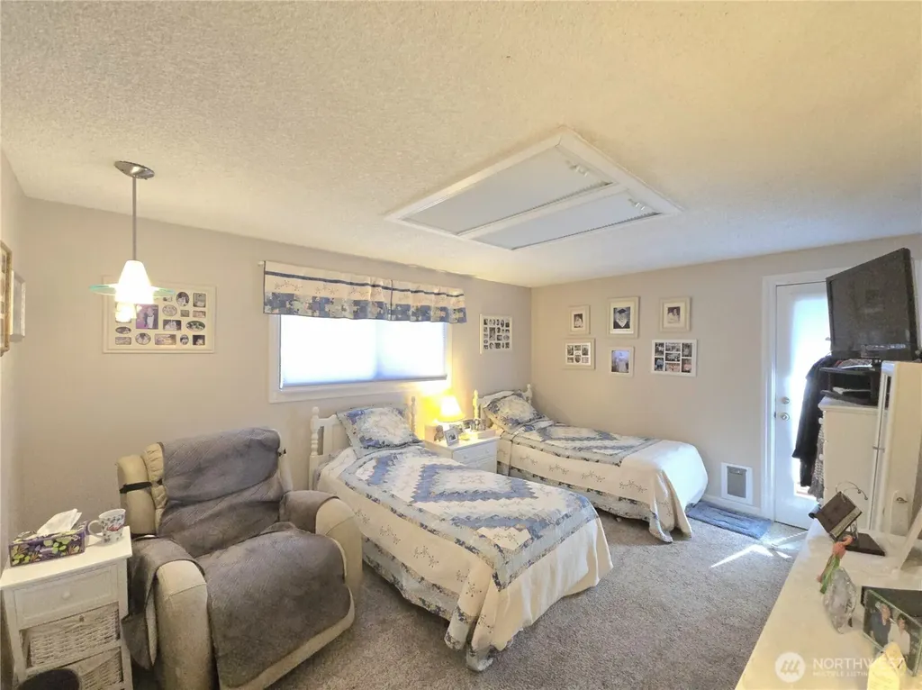 296 Taylor Boulevard Sequim WA 98382