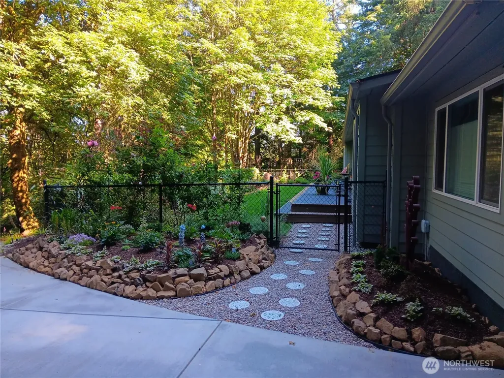 4929 Black Lake Boulevard SW Olympia WA 98502