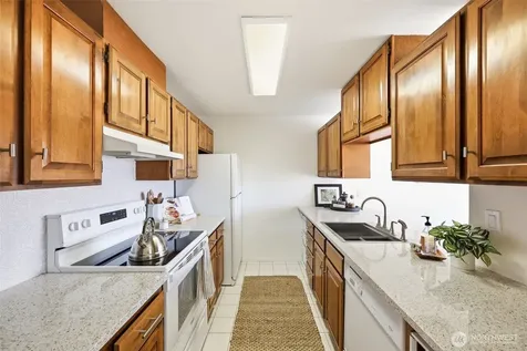 1965 12th Avenue W Seattle WA 98119