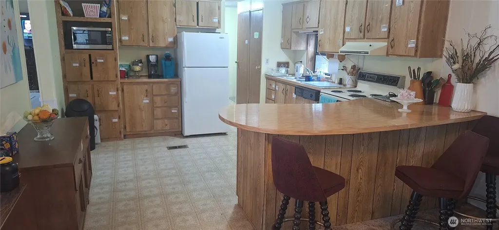2400 Donovan Avenue Bellingham WA 98225