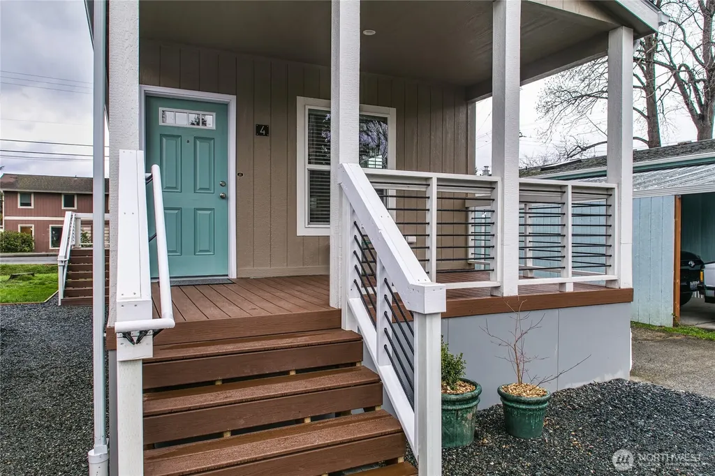 2400 Donovan Avenue Bellingham WA 98225