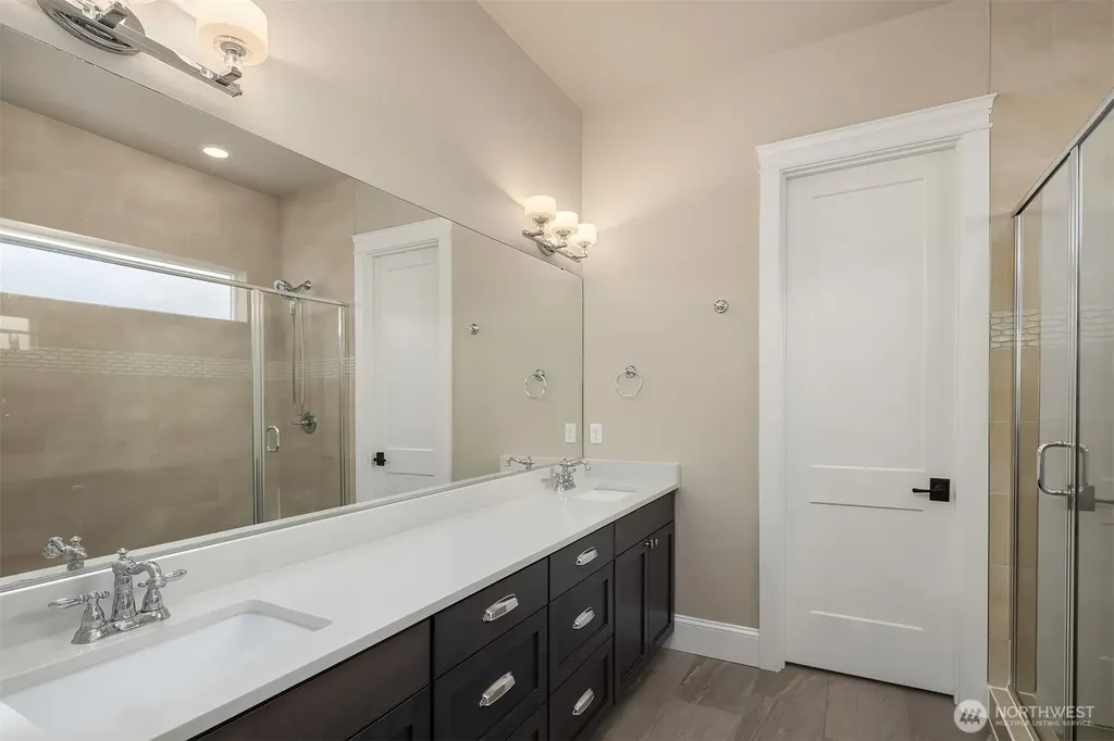 2832 109th Avenue SE Bellevue WA 98004