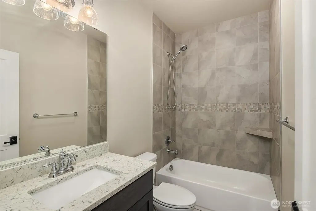 2832 109th Avenue SE Bellevue WA 98004