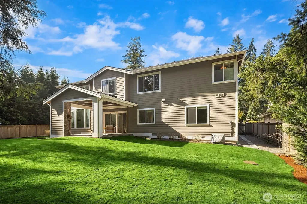2832 109th Avenue SE Bellevue WA 98004