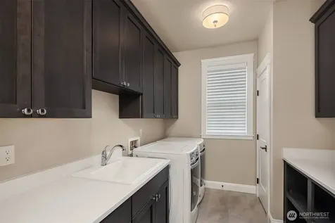 2832 109th Avenue SE Bellevue WA 98004