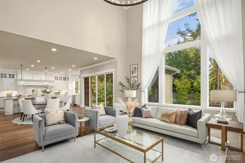 2832 109th Avenue SE Bellevue WA 98004