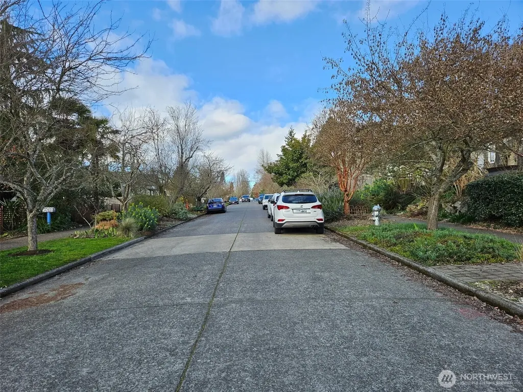 5912 45th Avenue SW Seattle WA 98136