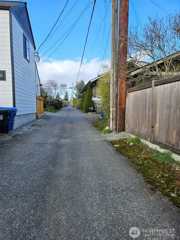 5912 45th Avenue SW Seattle WA 98136