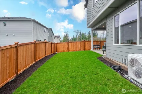 7809 41st Place NE Marysville WA 98270