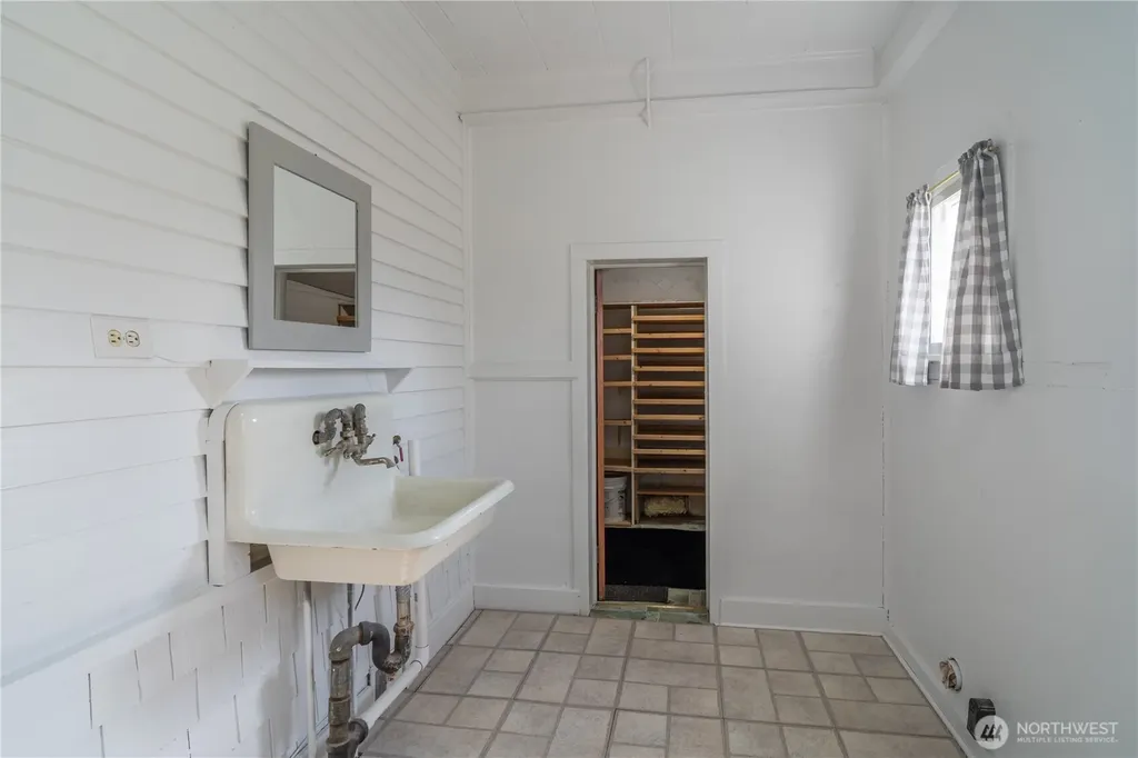 105 W 5th Avenue Ritzville WA 99169