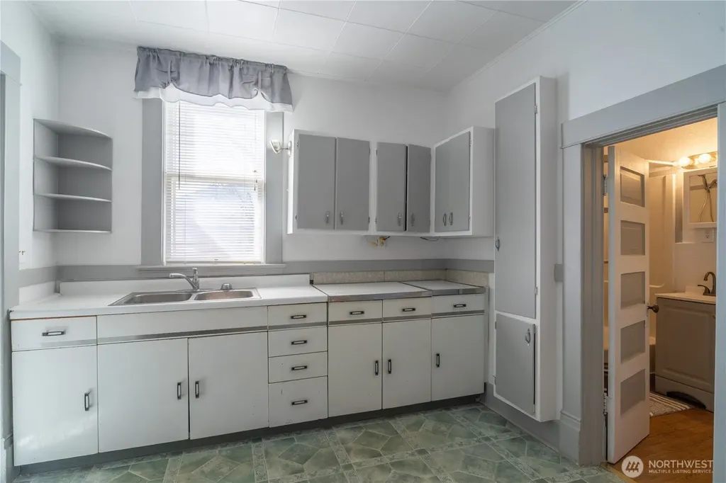 105 W 5th Avenue Ritzville WA 99169