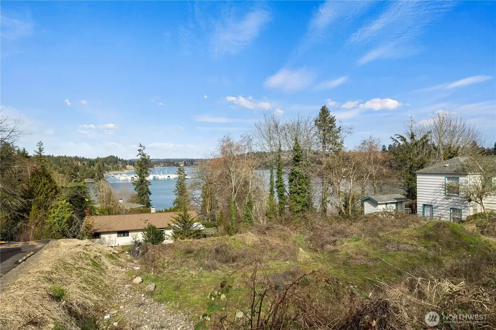 3710 Cartier Drive Bremerton WA 98312