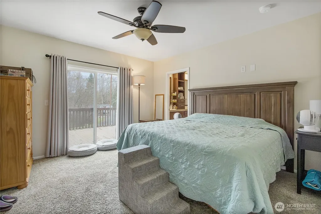 6621 241st Avenue E Buckley WA 98321