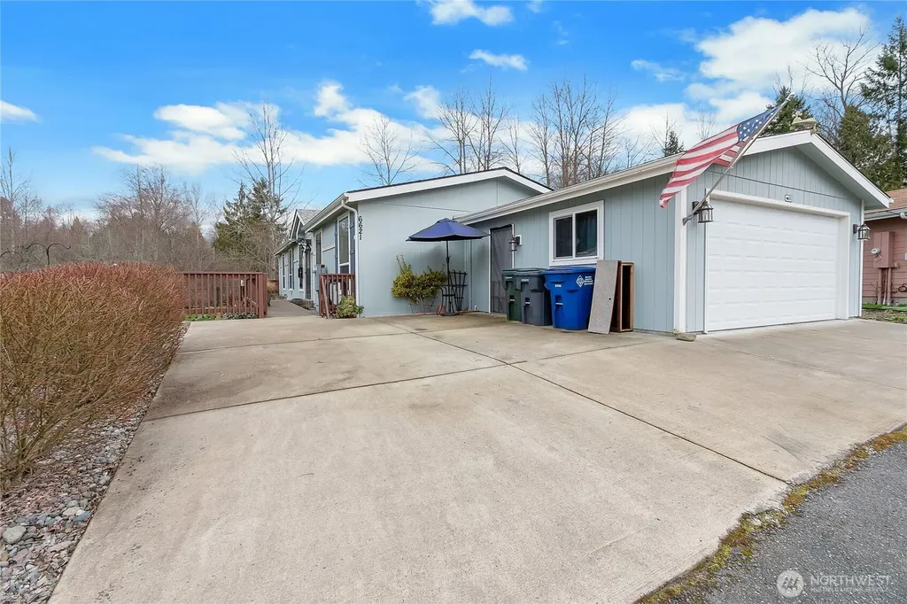 6621 241st Avenue E Buckley WA 98321