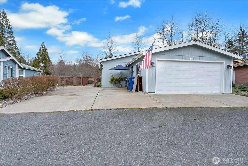 6621 241st Avenue E Buckley WA 98321