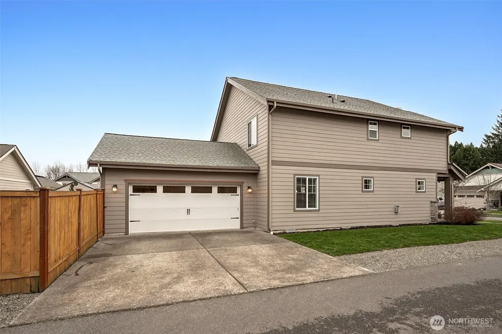 3642 22nd Avenue NE Olympia WA 98506