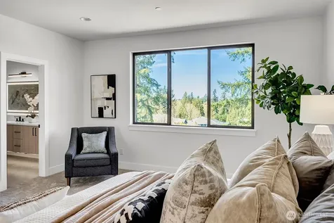 16215 Simonds Road NE Kenmore WA 98028