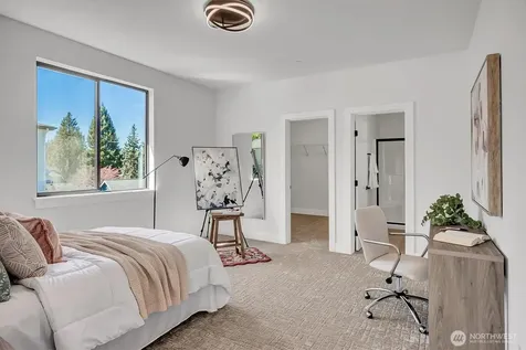 16215 Simonds Road NE Kenmore WA 98028