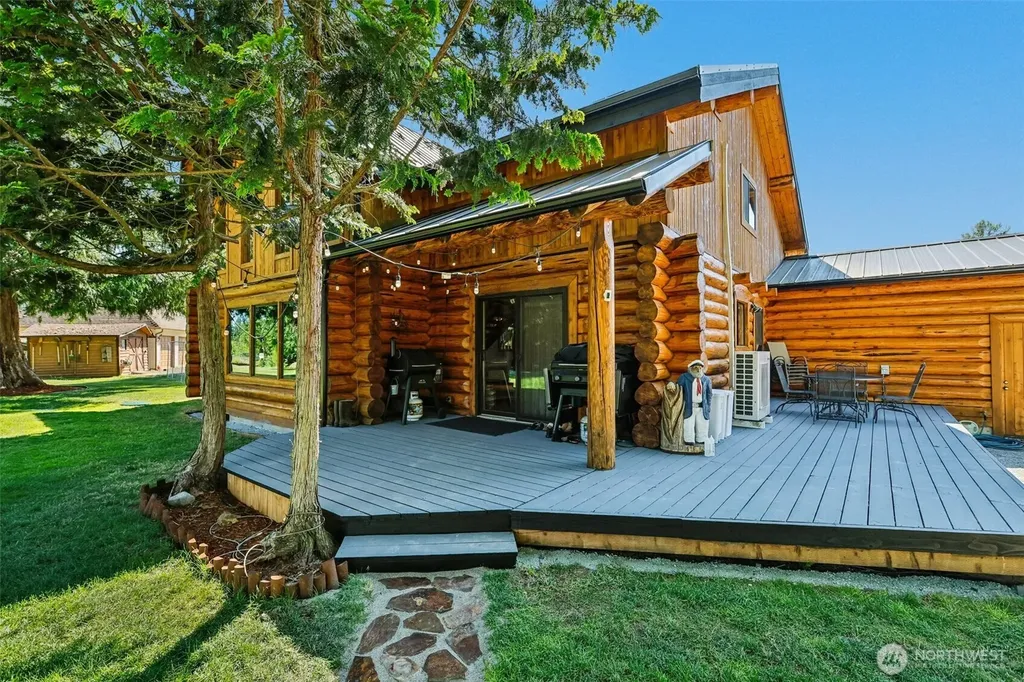 8209 271st Avenue E Buckley WA 98321