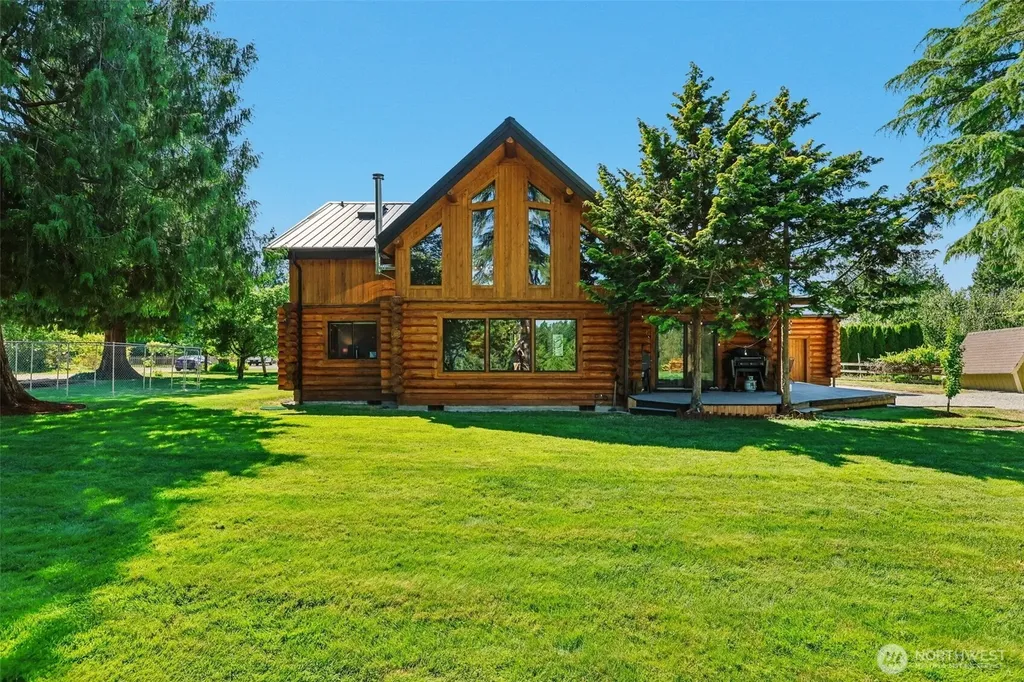 8209 271st Avenue E Buckley WA 98321