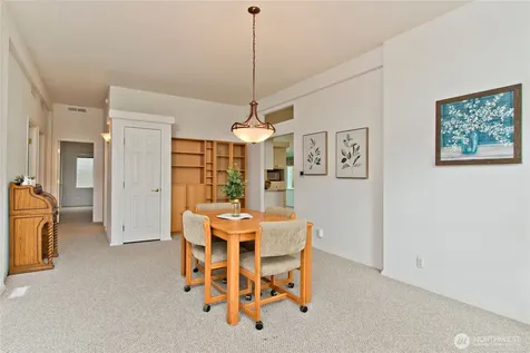 27411 218th Lane SE Maple Valley WA 98038