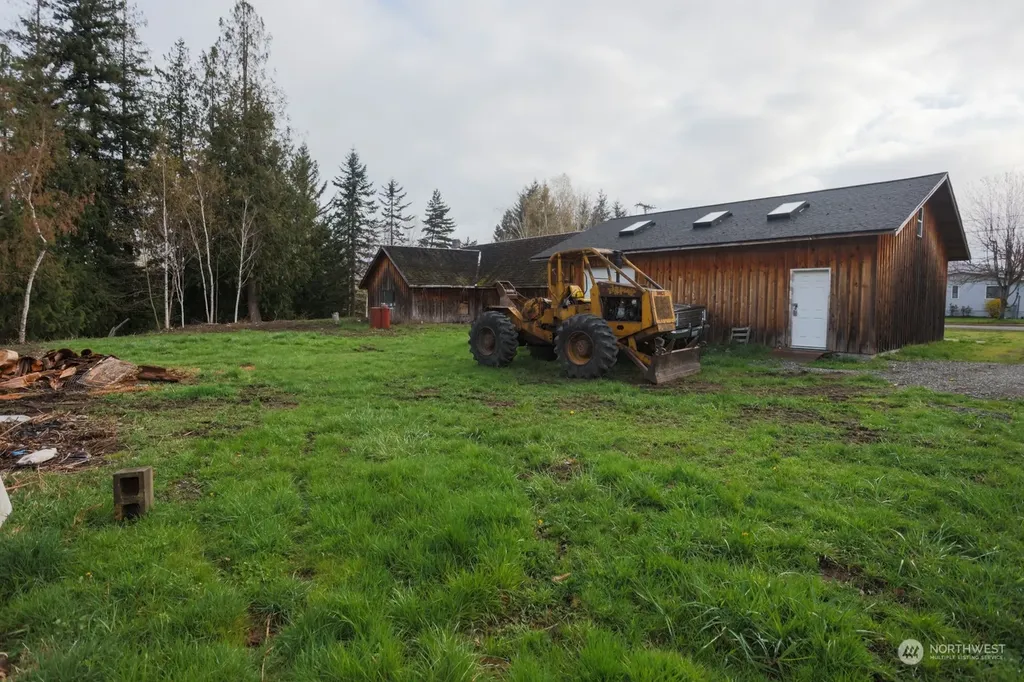 435 Hatch Street Buckley WA 98321
