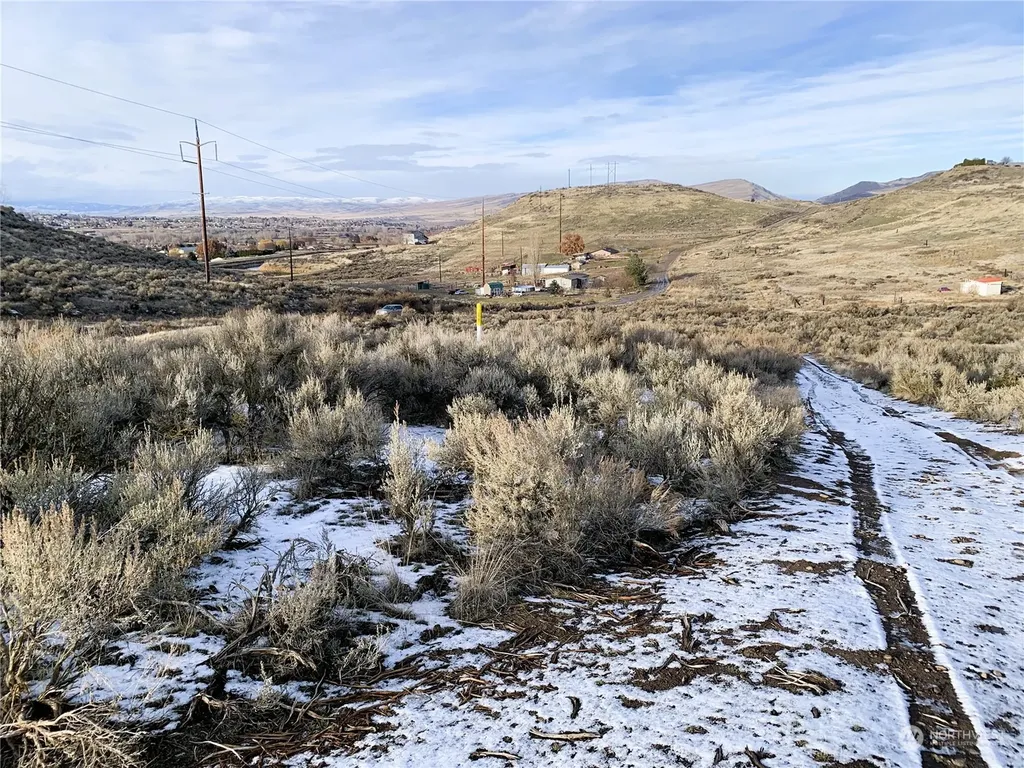 0 Shotgun Lane Selah WA 98901