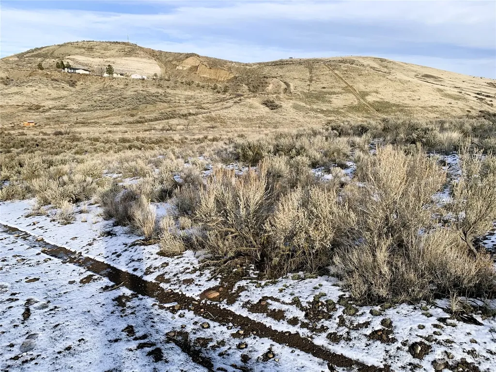 0 Shotgun Lane Selah WA 98901