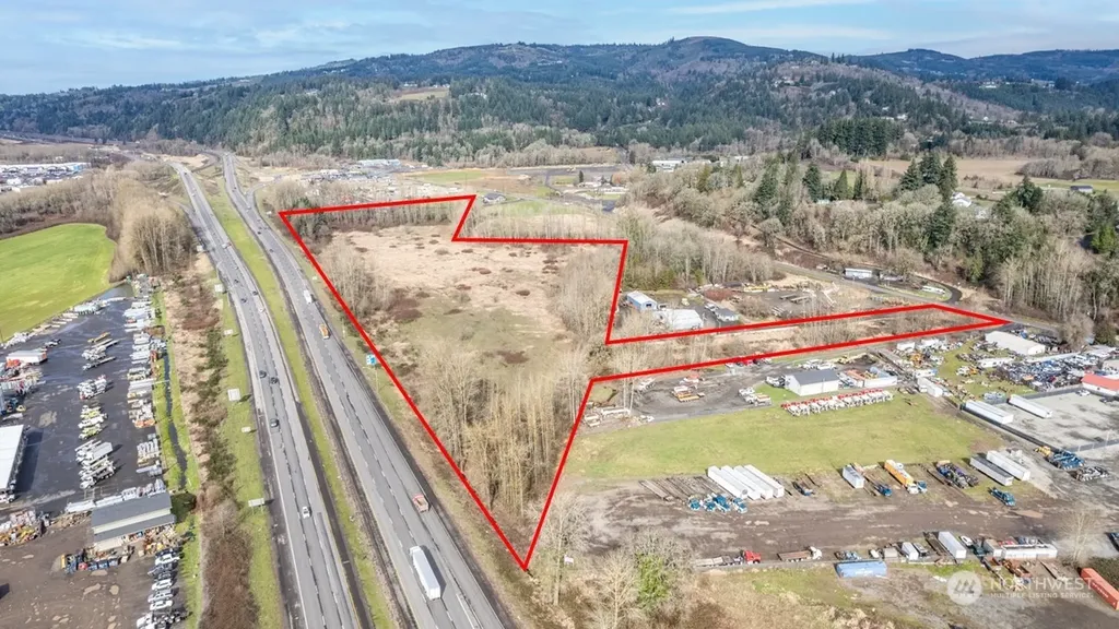 9565 Old Pacific Highway S Woodland WA 98674