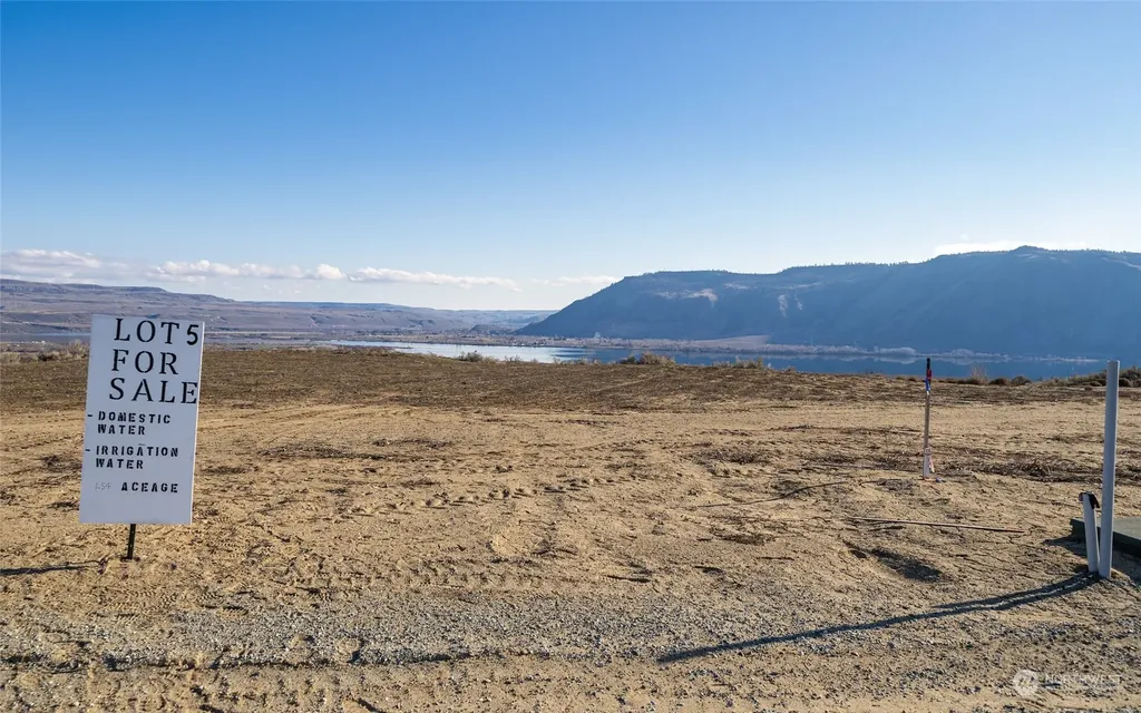 0 The Park Place Brewster WA 98812