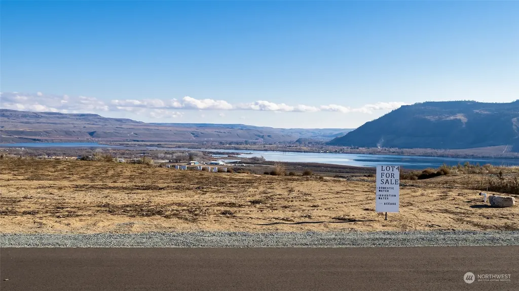 0 The Park Place Brewster WA 98812