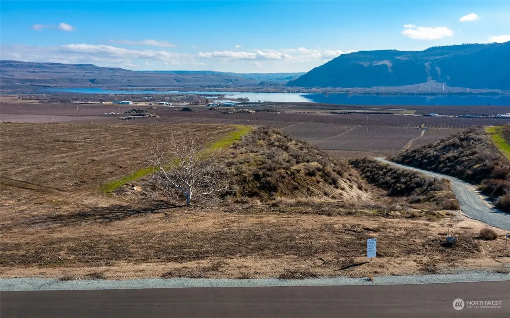 0 The Park Place Brewster WA 98812