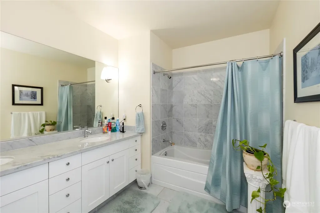320 Washington Avenue Bremerton WA 98337