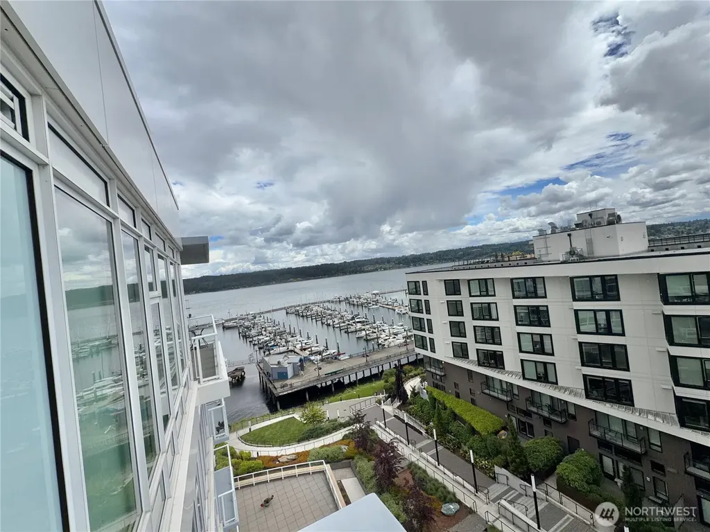 320 Washington Avenue Bremerton WA 98337