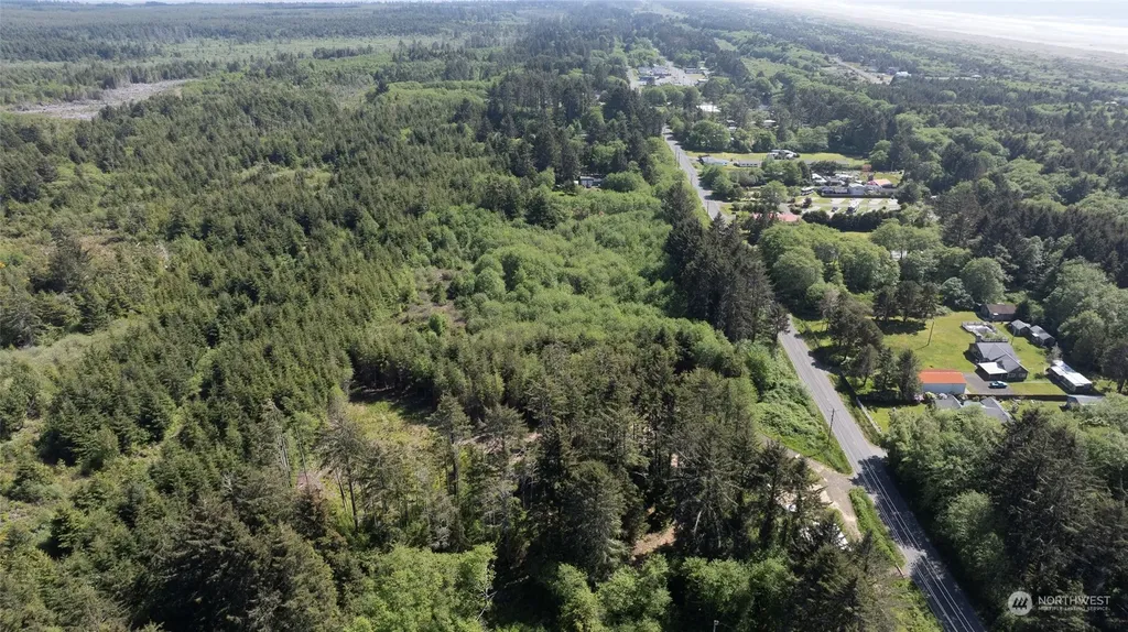 2724 State Route 109 Ocean City WA 98569
