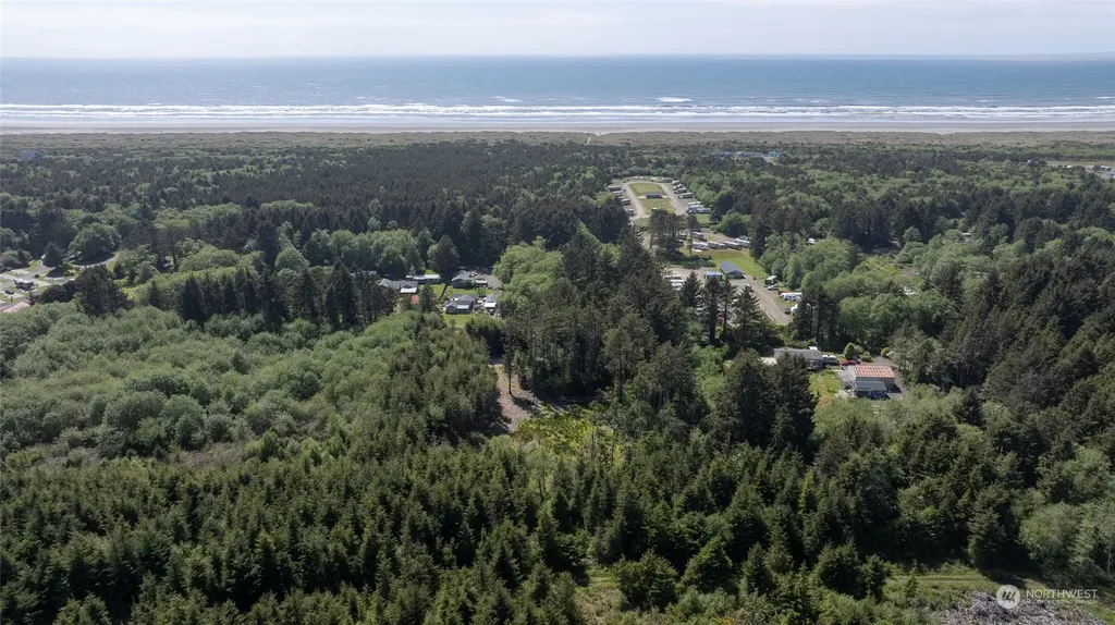 2724 State Route 109 Ocean City WA 98569