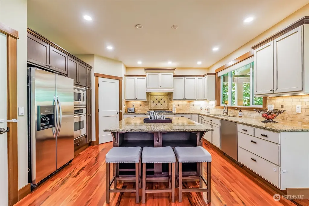 13003 Roosevelt Road Snohomish WA 98290