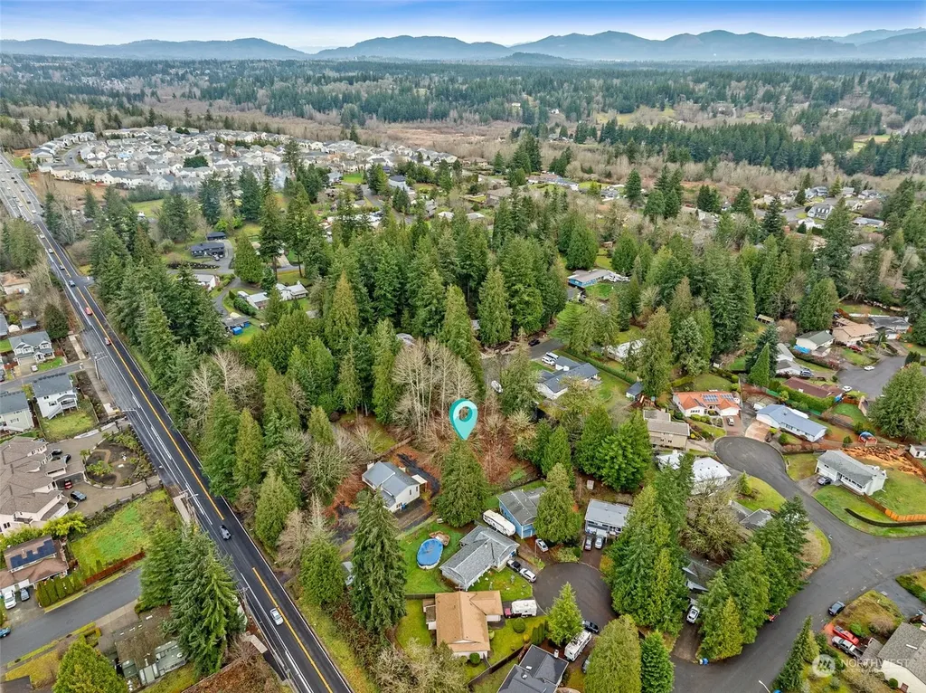 132 SE 231st Street Kent WA 98042