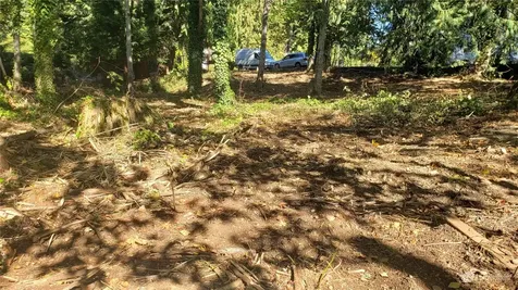 132 SE 231st Street Kent WA 98042