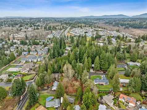 132 SE 231st Street Kent WA 98042