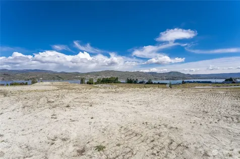 108 Loretta Lane Chelan WA 98816