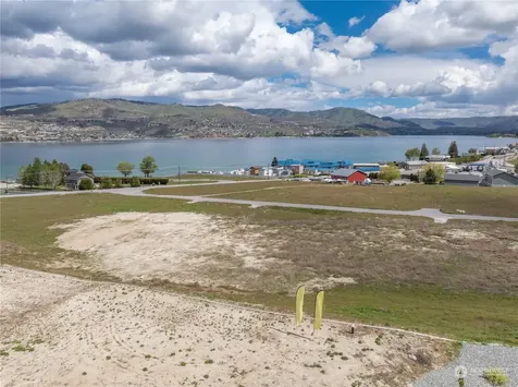 150 Loretta Lane Chelan WA 98816